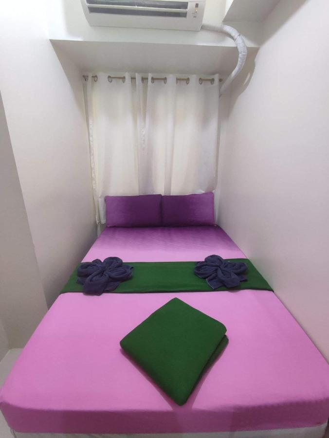 Stays At Green Residences 1 Studio Room Couples Bed With Complimentary Breakfast For 2 Манила Экстерьер фото