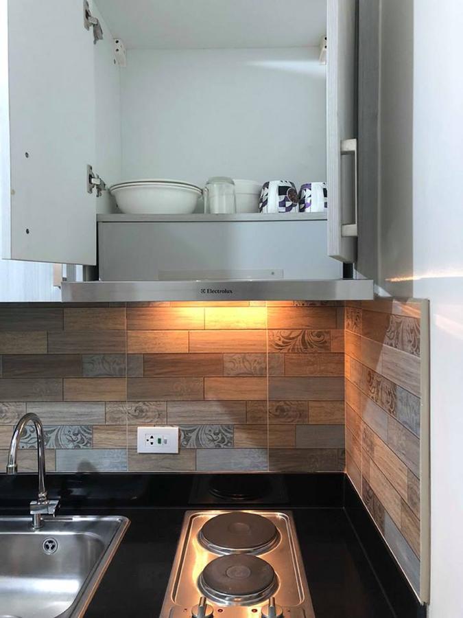 Stays At Green Residences 1 Studio Room Couples Bed With Complimentary Breakfast For 2 Манила Экстерьер фото