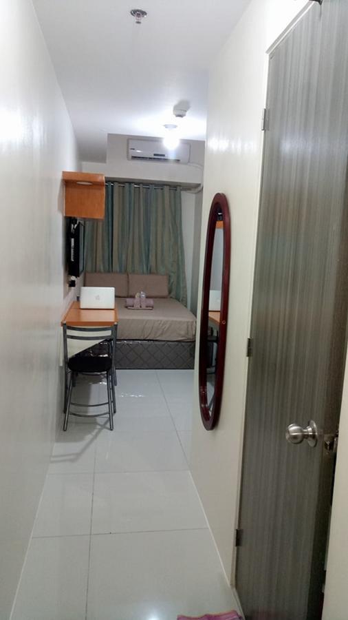 Stays At Green Residences 1 Studio Room Couples Bed With Complimentary Breakfast For 2 Манила Экстерьер фото